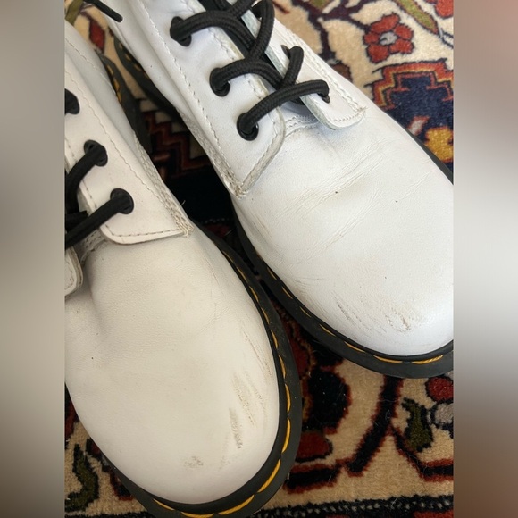 Dr Martens 1460 White Boots, size 9 - Picture 3 of 7